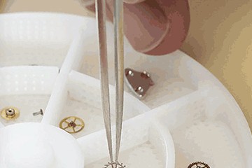 长沙劳力士表多久换电池