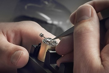 玫瑰金长沙劳力士保养中心地址